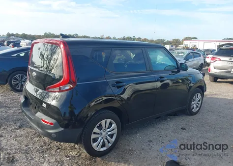 2021 Kia Soul Lx z USA, uszkodzony, nr VIN KNDJ23AUXM7785724